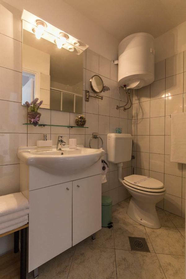 Apartments Tasha Mali Lošinj Kültér fotó