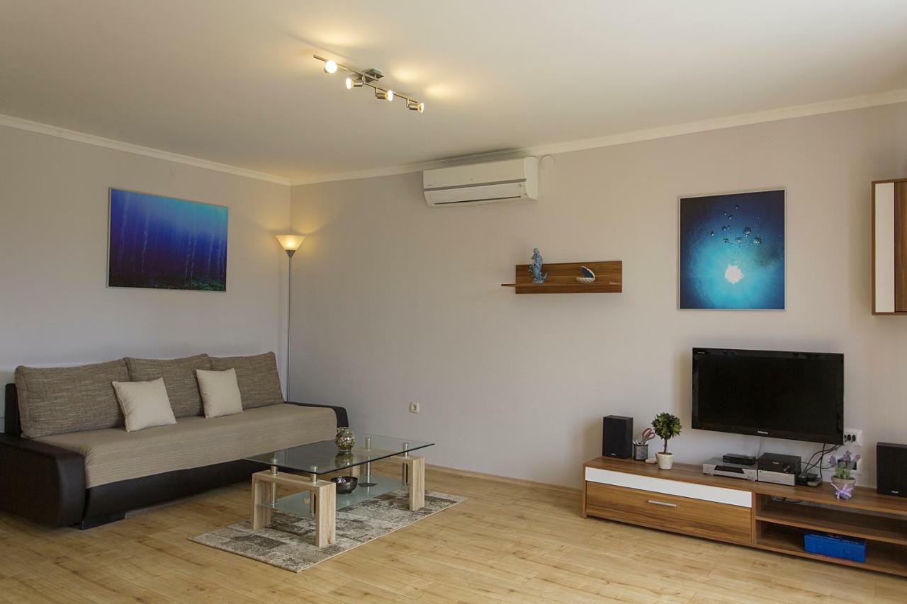 Apartments Tasha Mali Lošinj Kültér fotó