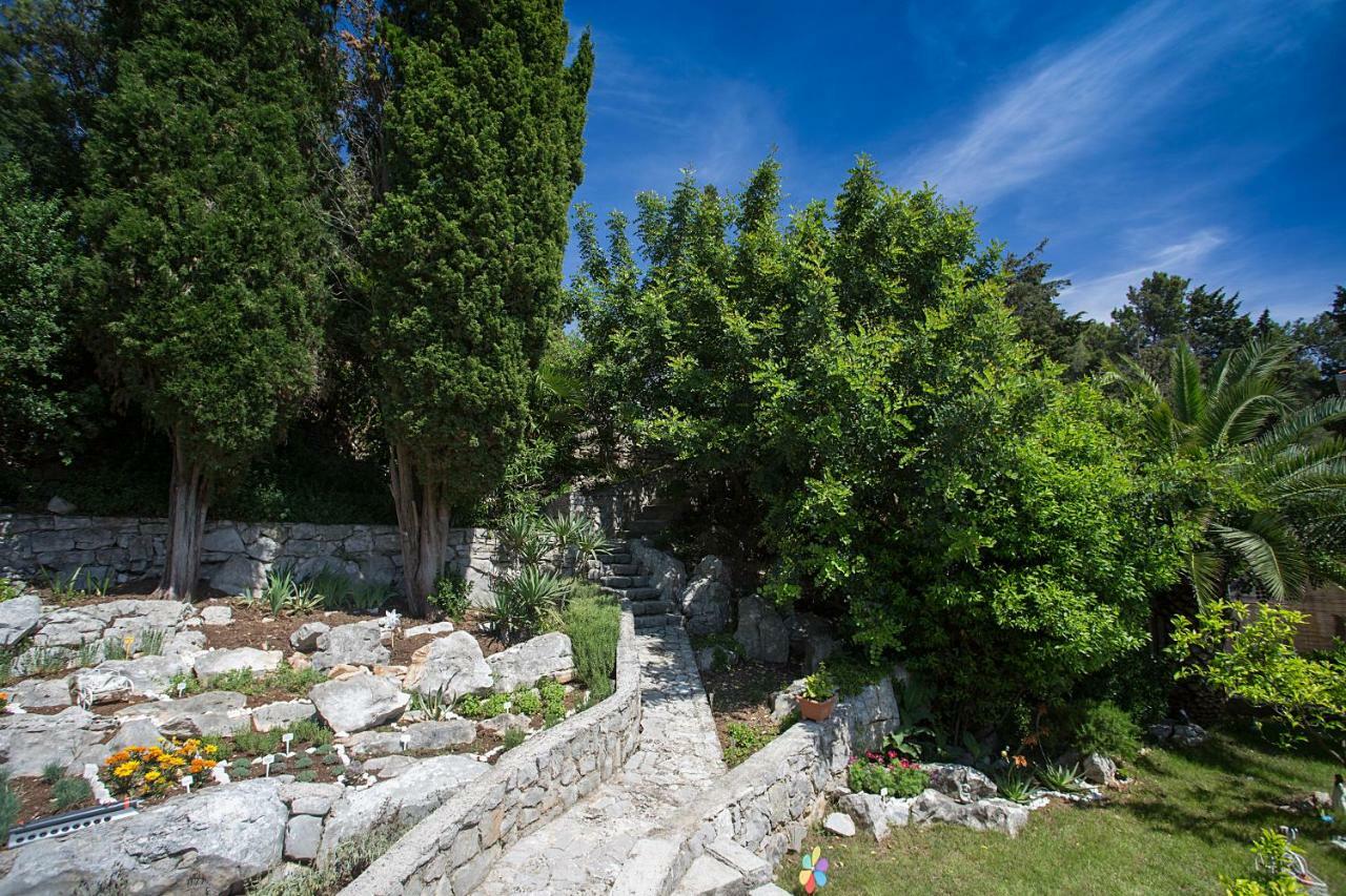 Apartments Tasha Mali Lošinj Kültér fotó
