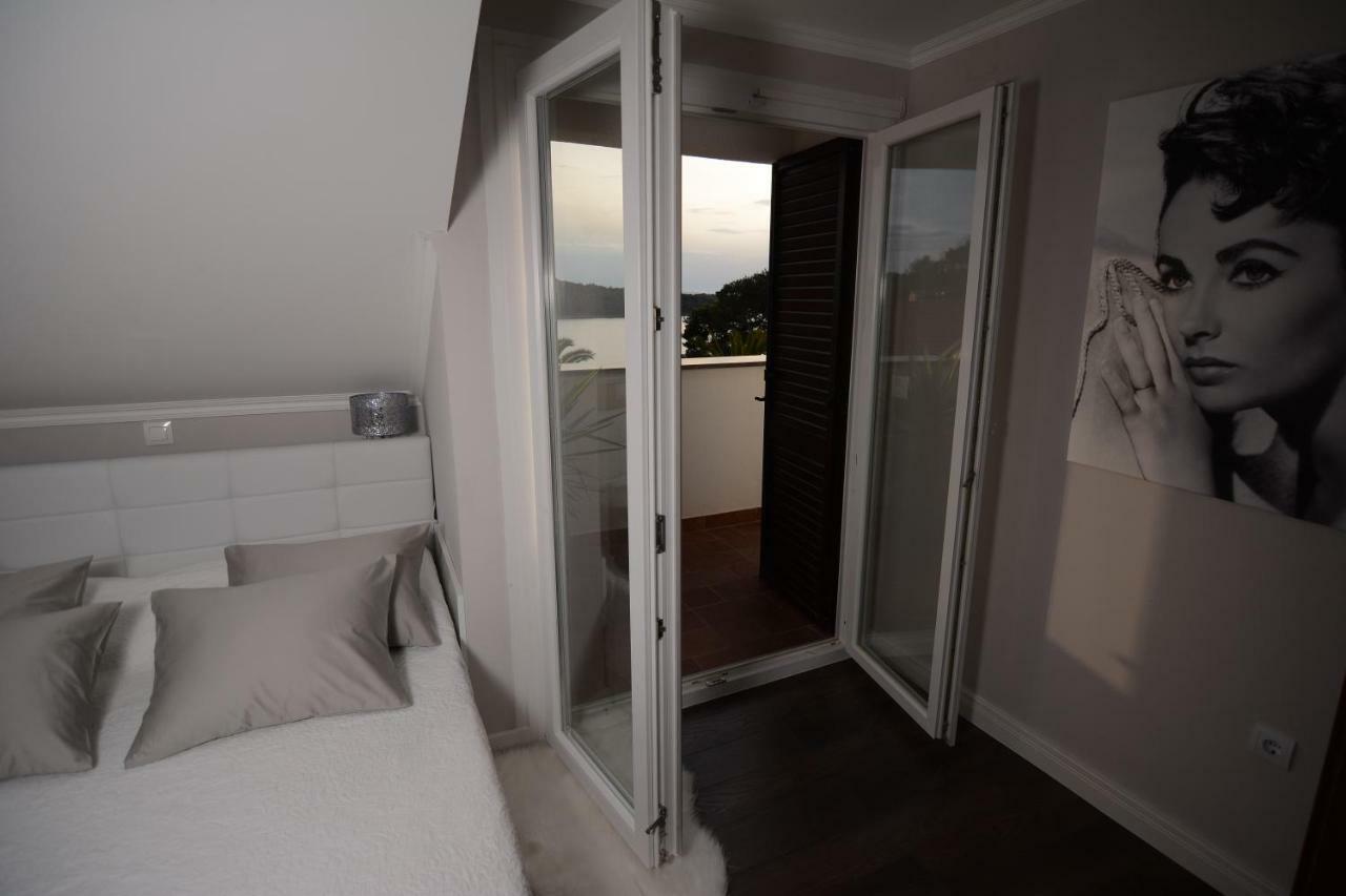 Apartments Tasha Mali Lošinj Kültér fotó