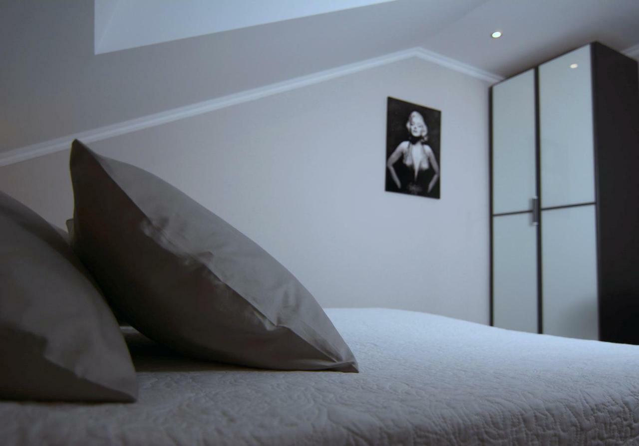 Apartments Tasha Mali Lošinj Kültér fotó